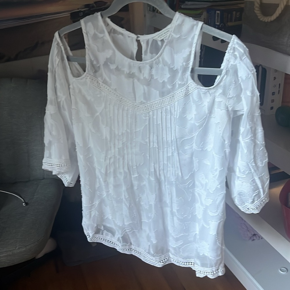 Lucky Brand White Floral Flowy Cold Shoulder Blouse Size XS